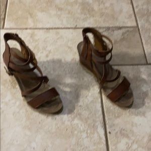 SZ8 Pierre Dumas Sandal